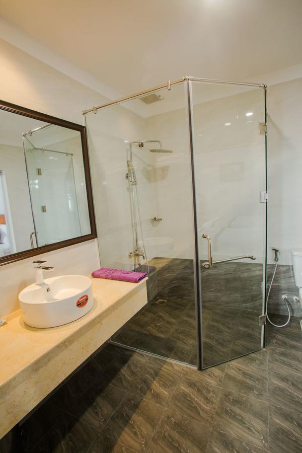 Osaka Quy Nhon Hotel Buitenkant foto
